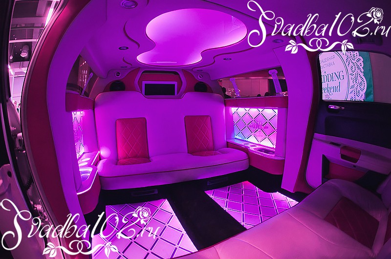 Свидание с девушкой в лимузине - водитель на час